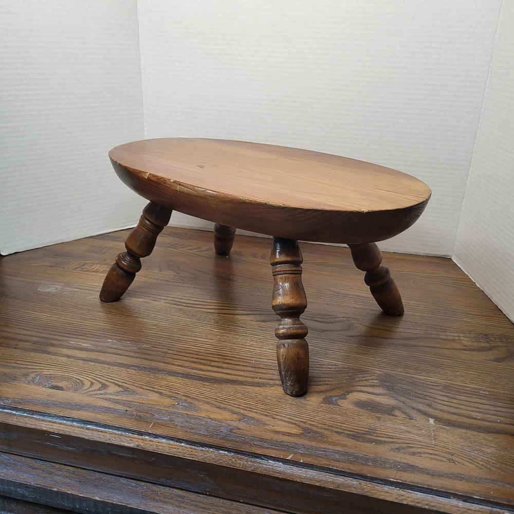 VTG Wood Bench Step Stool Oval Top Windsor Style‎ Turned Legs 7" Tall Foot Stool